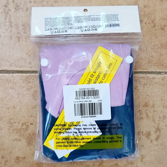 ๐50% OFF - NWTโผ๏ธ GAP brand Princess Power Pajamas - Picture 6 of 7